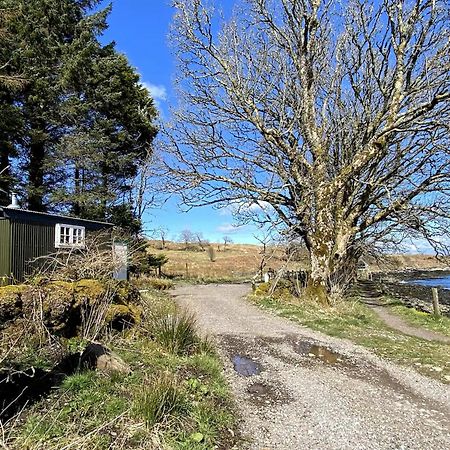 Corry Lodge Estate - Sheperds Huts Or Container Stays With Sea View Broadford (Isle of Skye) Kültér fotó